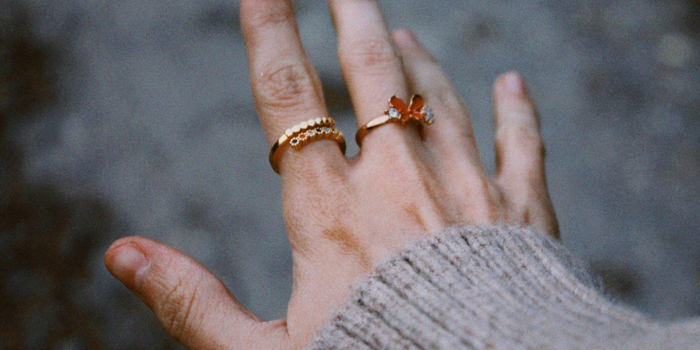 Comment connaître sa taille de bague à la maison ?