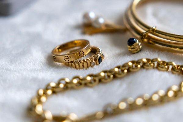 Faut-il déclarer ses bijoux en or à la douane ?